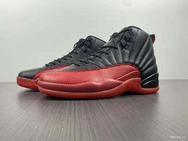 TB 002 Jordan 130690 Game Retro 12 Flu (2016) 0607